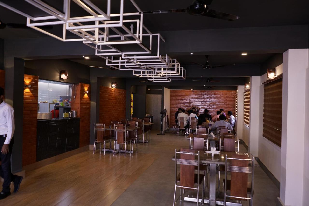 Hotel Nachas Coimbatore Buitenkant foto