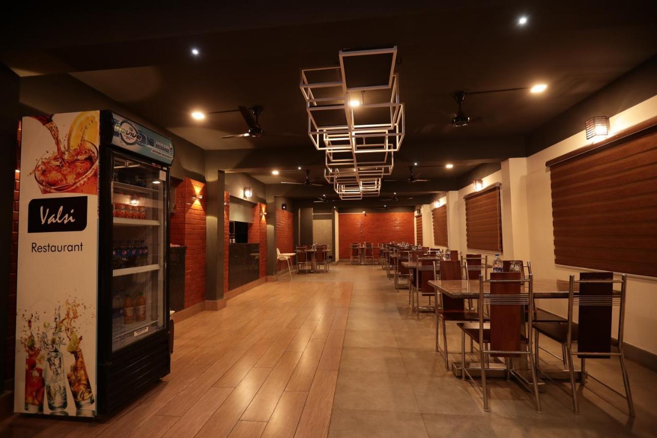Hotel Nachas Coimbatore Buitenkant foto